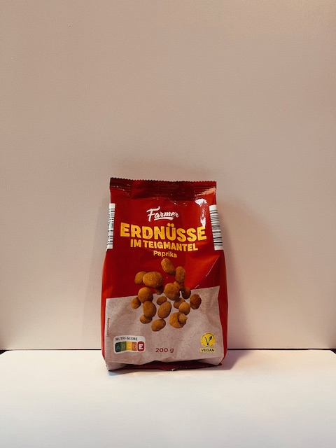 Erdnüsse im Teigmantel